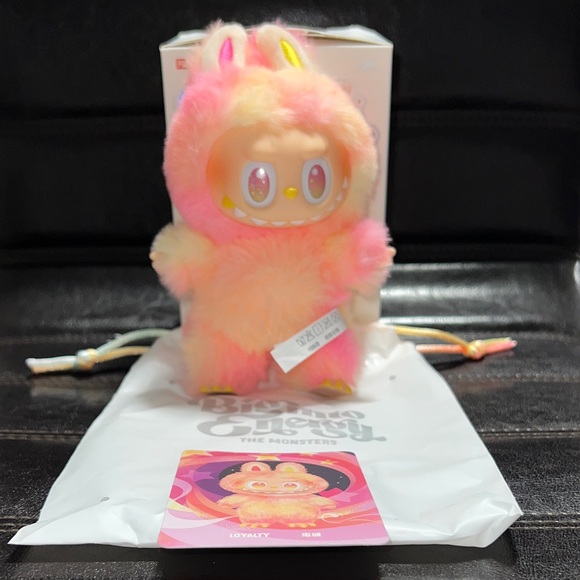 POP MART Other - LOYALTY ~ BIG INTO ENERGY ~ POPMART ~ AUTHENTIC